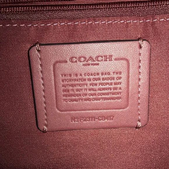 Coach Dempsey Tote 22 In Signature Jacquard With Stripe And Patch - Picture 12 of 16